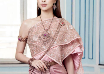 ชุดแต่งงานไทย